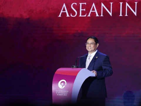 Thủ tướng: ASEAN đứng trước sứ mệnh khẳng định 'một cực trong thế giới đa cực' - Ảnh 3. Thủ tướng có bài phát biểu tại Hội nghị ABIS 2023 với chủ đề: "ASEAN trong thế giới đa cực" - Ảnh: N.BẮC