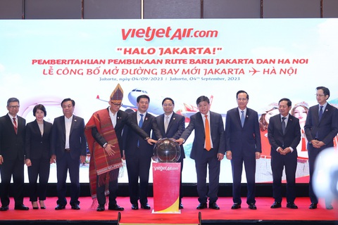 Vietjet Air công bố đường bay thẳng Hà Nội – Jakarta - Ảnh 1. Công bố mở đường bay mới Jakarta - Hà Nội - Ảnh: N.B
