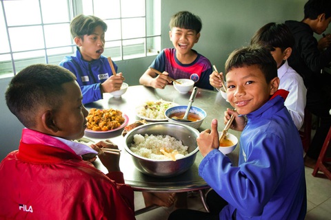 CHIN-SU tài trợ ‘Một triệu bữa cơm có thịt’ cho trẻ vùng cao - Ảnh 5. CHIN-SU tài trợ ‘Một triệu bữa cơm có thịt’ cho trẻ vùng cao - Ảnh 5.