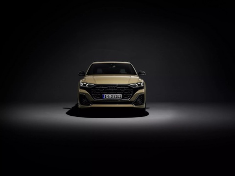 Audi Q8 facelift với đèn ban ngày tự do cho phép người dùng tự thiết kế - Ảnh 4. Audi Q8 facelift với đèn ban ngày tự do cho phép người dùng tự thiết kế - Ảnh 4.
