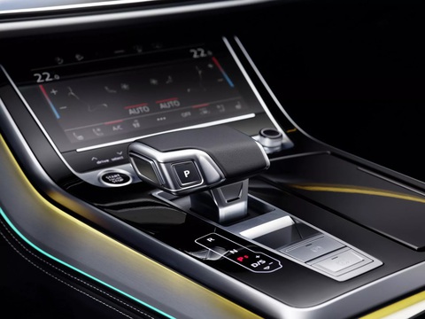 Audi Q8 facelift với đèn ban ngày tự do cho phép người dùng tự thiết kế - Ảnh 10. Audi Q8 facelift với đèn ban ngày tự do cho phép người dùng tự thiết kế - Ảnh 10.