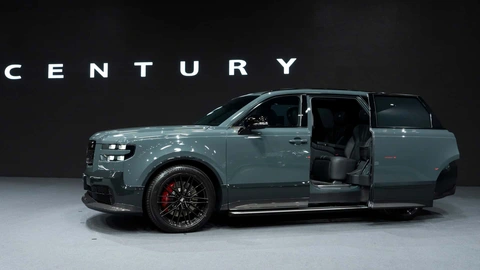 Toyota Century SUV chính thức ra mắt: Đỉnh cao xe sang của Toyota - Ảnh 1. Toyota Century SUV ra mắt tại Nhật Bản với giá cao nhất đội hình Toyota/Lexus - Ảnh: Motor1