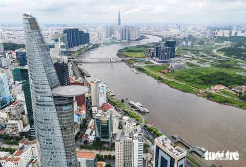 Một phần bờ sông Sài Gòn còn hoang sơ, được TP.HCM đề xuất xây sửa - Ảnh 10. Đồng thời, điểm đến này sẽ mang đến không gian xanh, trong lành, giúp thư giãn. Đa số người dân đều đồng tình việc cần sớm làm đường ven sông để giúp việc đi lại, thưởng thức vẻ đẹp của sông Sài Gòn được thuận tiện hơn.