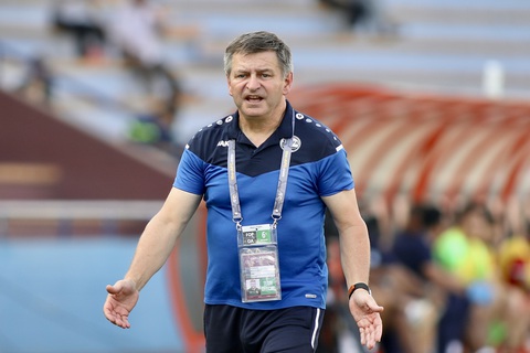 HLV U23 Yemen: 'Chúng tôi nguy hiểm đối với U23 Việt Nam' - Ảnh 1. HLV U23 Yemen Miroslav Soukup đánh giá cao U23 Việt Nam - Ảnh: HOÀNG TÙNG