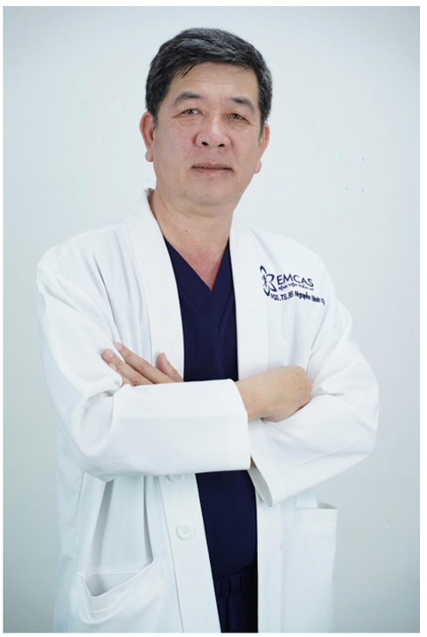 Hội thảo quốc tế về phẫu thuật tái sinh thẩm mỹ thu hút nhiều chuyên gia - Ảnh 3. PGS.TS.BS Nguyễn Đình Tùng, giám đốc chuyên môn Bệnh viện Thẩm mỹ EMCAS