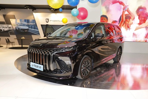Triển lãm ô tô lớn nhất nước Đức nay trở thành sân khấu của xe Trung Quốc - Ảnh 5. Carscoops đánh giá sự xuất hiện của xe Trung Quốc ở IAA 2023 mới chỉ cho thấy sự lớn mạnh về lực lượng, chưa thể nói lên được gì về khả năng chinh phục thị trường. Dạo trước, xe Nhật và Hàn cũng phải cực kỳ vất vả mới bắt đầu ghi được dấu ấn ở thị trường châu Âu, nơi nổi tiếng về lòng trung thành và sự kiêu hãnh. Tuy nhiên, thị trường này cũng thực sự thiếu xe điện giá phải chăng, và các nhà sản xuất Trung Quốc hoàn toàn có thể tận dụng khoảng trống này - Ảnh: Carscoops