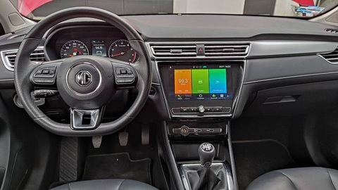 Tin tức giá xe: MG5 số sàn giá dự kiến từ 350 triệu, 'lấn sân' cả xe hạng A - Ảnh 5. Tin tức giá xe: MG5 số sàn giá dự kiến từ 350 triệu, 'lấn sân' cả xe hạng A - Ảnh 5.