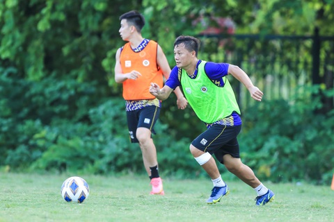 Tiền vệ Phạm Thành Lương giải nghệ, chuyển sang công tác huấn luyện - Ảnh: Ha Noi Football Club Tiền vệ Phạm Thành Lương giải nghệ, chuyển sang công tác huấn luyện - Ảnh: Ha Noi Football Club