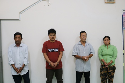 Một người Việt bị tra tấn đến chết khi xuất cảnh tìm việc - Ảnh 1. Các đối tượng đưa người xuất cảnh trái phép khiến các nạn nhân bị tra tấn, gồm Hoàng, Toàn, Thoại và Út (từ trái qua) - Ảnh: TIẾN VĂN