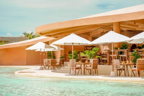 Ana Mandara Cam Ranh thắng lớn tại World Travel Awards 2023 - Ảnh 2. Ana Mandara Cam Ranh hội tụ đủ các yếu tố của một khu nghỉ dưỡng hoàn hảo cả về vị trí, lối kiến trúc nổi bật cũng như hệ thống tiện ích đa dạng