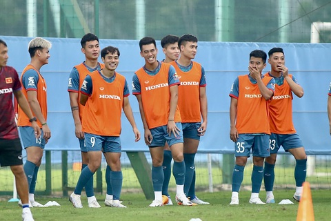 Tuyển Việt Nam có sự kết hợp giữa những nhân tố cũ và mới ở đợt giao hữu FIFA Days tháng 9 - Ảnh: HOÀNG TÙNG Tuyển Việt Nam có sự kết hợp giữa những nhân tố cũ và mới ở đợt giao hữu FIFA Days tháng 9 - Ảnh: HOÀNG TÙNG