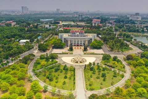 Đại học Quốc gia TP.HCM muốn vào top 100 châu Á năm 2030 - Ảnh 1. Đại học Quốc gia TP.HCM muốn vào top 100 châu Á năm 2030 - Ảnh 1.