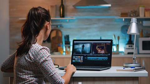 Công việc của Video Editor đầy đủ và chi tiết nhất - Ảnh 5. Freelance Video Editor - Ảnh: Internet.
