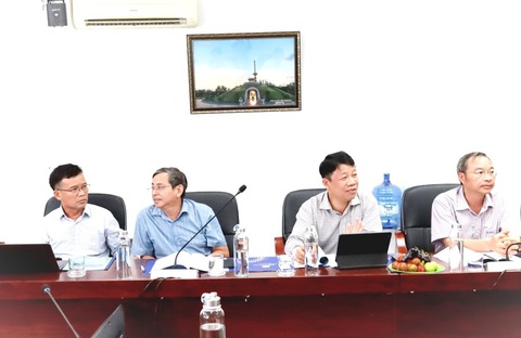 Đoàn công tác EVNGENCO2 làm việc tại Công ty Thủy điện An Khê - Ka Nak - Ảnh 3. Đoàn công tác EVNGENCO2 làm việc tại Công ty Thủy điện An Khê - Ka Nak - Ảnh 3.