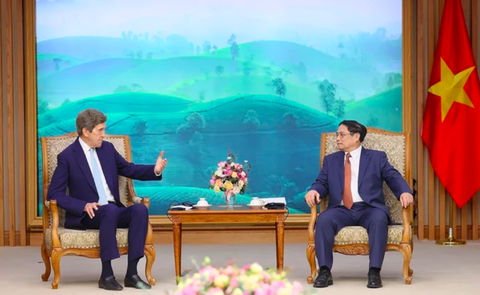 Thủ tướng Phạm Minh Chính tiếp Đặc phái viên của Tổng thống Mỹ về khí hậu John Kerry - Ảnh 1. Thủ tướng Phạm Minh Chính tiếp Đặc phái viên của Tổng thống Mỹ về khí hậu John Kerry - Ảnh: TTXVN