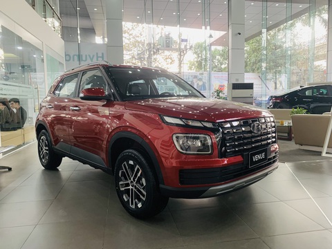 Tin tức giá xe: Mới bán, Hyundai Venue đã được ưu đãi, giá chỉ còn từ 524 triệu tại đại lý- Ảnh 1. Hiện tại, Hyundai Venue đang được áp dụng mức giá ưu đãi tại một đại lý Hà Nội - Ảnh: Đại lý Hyundai/Facebook