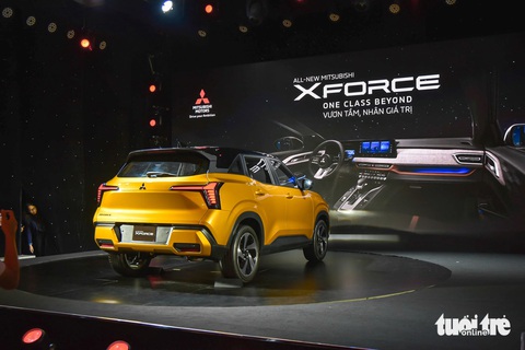 Chi tiết Mitsubishi Xforce ra mắt Việt Nam: Ngập tràn công nghệ để trở thành Xpander của phân khúc B- Ảnh 16. Với 4 phiên bản đa dạng, Mitsubishi kỳ vọng Xforce sẽ có doanh số sánh ngang với Xpander, đặc biệt khi xe được nghiên cứu và phát triển dựa trên nhu cầu của người tiêu dùng Đông Nam Á và Việt Nam. Năm 2023, doanh số trung bình tháng của Xpander lên tới hơn 1.500 xe.