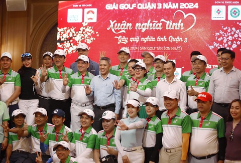 Golfer tham dự giải golf Xuân Nghĩa Tình do UBND quận 3 phối hợp cùng Hội doanh nghiệp quận 3 (TP.HCM) tổ chức vào ngày 10-1 - Ảnh: PHƯƠNG QUYÊN Golfer tham dự giải golf Xuân nghĩa tình do UBND quận 3 phối hợp cùng Hội Doanh nghiệp quận 3 (TP.HCM) tổ chức vào ngày 10-1 - Ảnh: PHƯƠNG QUYÊN