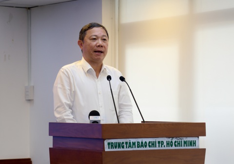 TP.HCM đạt chính quyền số xuất sắc- Ảnh 2. Phó chủ tịch UBND TP.HCM Dương Anh Đức phát biểu tại hội nghị - Ảnh: THẢO LÊ