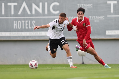 Indonesia thua 0-5 ở trận giao hữu cuối cùng trước Asian Cup- Ảnh 3. Indonesia (áo đỏ) toàn thua và thủng lưới tới 11 lần chỉ trong 3 trận giao hữu - Ảnh: PSSI