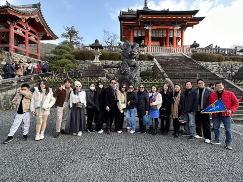 Lữ hành Saigontourist: ‘Mua tour Tết - Nhân đôi quà Tết’- Ảnh 4. Lữ hành Saigontourist đã đạt mức tăng trưởng hơn 45% năm 2023