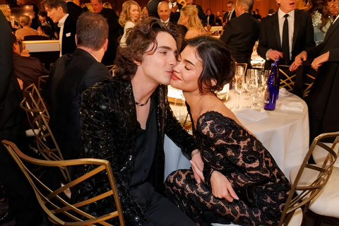 Selena Gomez lên tiếng về tin đồn kể tội Timothée Chalamet tại Quả cầu vàng- Ảnh 2. Timothée Chalamet và Kylie Jenner công khai thể hiện tình cảm tại Quả cầu vàng 2024 - Ảnh: GETTY