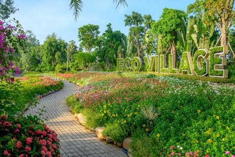 Khám phá Tết ở vùng đất Blue Zones đầu tiên Việt Nam- Ảnh 2. Thiên nhiên ngập tràn trong từng bước đi của cư dân Ecovillage Saigon River
