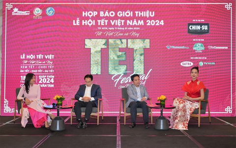 Lễ hội Tết Việt Giáp Thìn 2024: nhiều hoạt động hấp dẫn- Ảnh 1. Lễ hội Tết Việt vừa có buổi họp báo giới thiệu các hoạt động hấp dẫn cho Tết Giáp Thìn 2024 tại công viên Lê Văn Tám, TP.HCM