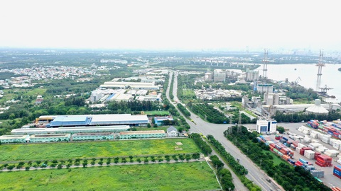 Các nhà đầu tư, doanh nghiệp kỳ vọng nguồn lực đất đai sẽ được tận dụng tối đa khi luật được thông qua - Ảnh: TỰ TRUNG Các nhà đầu tư, doanh nghiệp kỳ vọng nguồn lực đất đai sẽ được tận dụng tối đa khi luật được thông qua - Ảnh: TỰ TRUNG