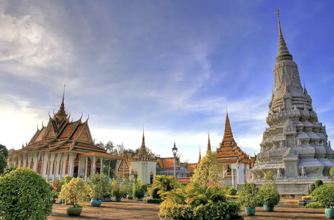Việt Nam chiếm nhiều vị trí trong các top điểm đến 2024 của Tripadvisor- Ảnh 10. Phnom Penh - Ảnh: HOTELS.COM