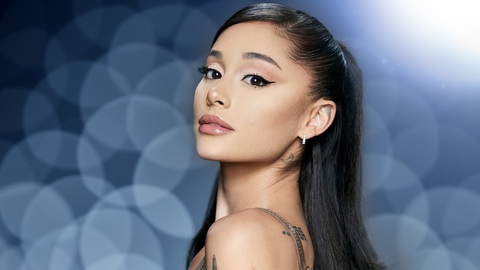 Màn tái xuất chấn động của Ariana Grande sau hơn ba năm- Ảnh 2. Ariana Grande sinh năm 1993, là ca sĩ, diễn viên người Mỹ - Ảnh: BBC