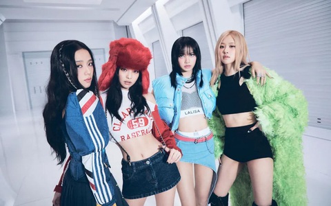 BlackPink 4 thành viên BlackPink không ký hợp đồng cá nhân với YG Entertainment khiến giá cổ phiếu của YG giảm ngày một nhiều
