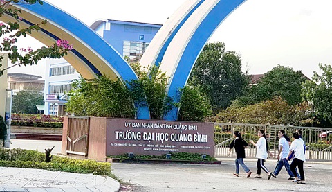 Trường ĐH Quảng Bình - Ảnh: QUỐC NAM Trường ĐH Quảng Bình - Ảnh: QUỐC NAM