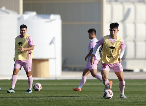 Filip Nguyễn, Đỗ Duy Mạnh sung sức cho trận Nhật Bản - Việt Nam- Ảnh 8. Tại Asian Cup 2023, đội tuyển Việt Nam có thể sẽ trình làng nhân tố trẻ đang lên là Nguyễn Đình Bắc với hiệu suất 2 bàn/7 trận trong màu áo Quảng Nam tại V-League - Ảnh: TUẤN HỮU