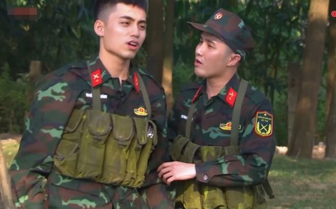 Huỳnh Lập có nguy cơ bị Mono cướp danh hiệu ‘thánh lầy’- Ảnh 2. Huỳnh Lập dặn dò Mono tâm huyết nhưng không ngờ
