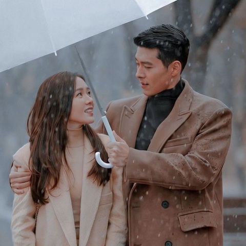 Top 10 bộ phim hay nhất của Son Ye Jin (P1)- Ảnh 2. Hạ cánh nơi anh được xem là bộ phim