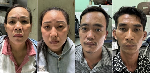 Công an quận 5 bắt giữ nhóm trộm cắp tài sản tại các bệnh viện- Ảnh 1. Nguyễn Thị Loan, Nguyễn Thị Phượng, Nguyễn Nhật Bình và Nguyễn Minh Châu tại cơ quan công an - Ảnh: Công an cung cấp