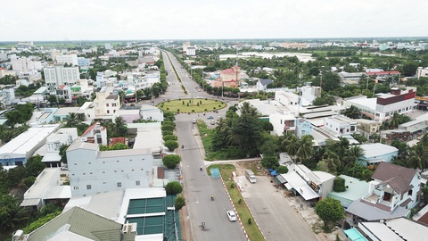 Tuyến đường Hùng Vương sẽ được thông suốt trước Tết Nguyên đán 2024 - Ảnh: CHÍ QUỐC Tuyến đường Hùng Vương sẽ được thông suốt trước Tết Nguyên đán 2024 - Ảnh: CHÍ QUỐC