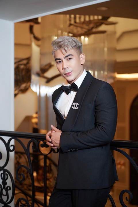 Á vương Du lịch thế giới Phùng Phước Thịnh giờ ra sao?- Ảnh 1. Phùng Phước Thịnh ra mắt vai trò mới sau 1 năm đăng quang á vương du lịch thế giới