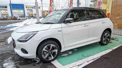 Suzuki Swift 2024 về đại lý: Đời mới nhưng chỉ thay đổi nhẹ- Ảnh 2. Ngoại thất xe gói gọn trong hai cụm từ "bộ khung quen thuộc" và "chi tiết mới" - Ảnh: Rushlane