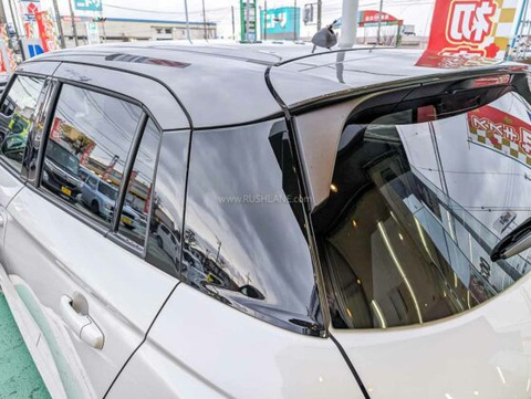 Suzuki Swift 2024 về đại lý: Đời mới nhưng chỉ thay đổi nhẹ- Ảnh 5. Suzuki Swift 2024 về đại lý: Đời mới nhưng chỉ thay đổi nhẹ- Ảnh 5.