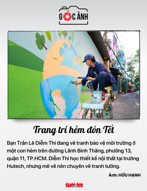 Trang trí hẻm đón Tết - Ảnh: HỮU HẠNH Trang trí hẻm đón Tết - Ảnh: HỮU HẠNH