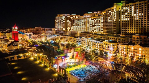 Đã đến lúc đảo Ngọc 'sáng như ngọc'- Ảnh 6. Sunset Town - tổ hợp giải trí mới hàng đầu thế giới do Sun Group đầu tư, với tổng giá trị hơn 4.000 tỉ đồng