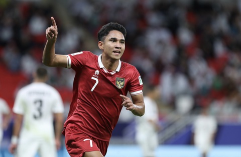 Iraq đẩy Indonesia xuống xếp sau Việt Nam- Ảnh 3. Niềm vui của Ferdinan sau khi ghi bàn gỡ hòa - Ảnh: HOÀNG TUẤN