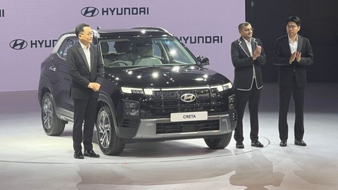 Hyundai Creta 2024 ra mắt: Giá quy đổi 325 triệu đồng, đổi thiết kế, nâng cấp công nghệ- Ảnh 1. Hyundai Creta 2024 chính thức ra mắt toàn cầu vào chiều 16-1 - Ảnh: Rushlane