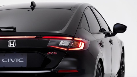'Bản nháp' Honda Civic RS 2024 ra mắt tại triển lãm xe độ: Cản trước hầm hố hơn, định vị dưới Type R- Ảnh 6. 'Bản nháp' Honda Civic RS 2024 ra mắt tại triển lãm xe độ: Cản trước hầm hố hơn, định vị dưới Type R- Ảnh 6.