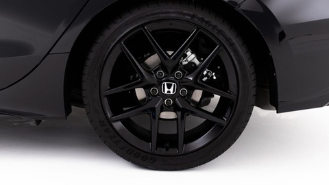 'Bản nháp' Honda Civic RS 2024 ra mắt tại triển lãm xe độ: Cản trước hầm hố hơn, định vị dưới Type R- Ảnh 9. 'Bản nháp' Honda Civic RS 2024 ra mắt tại triển lãm xe độ: Cản trước hầm hố hơn, định vị dưới Type R- Ảnh 9.