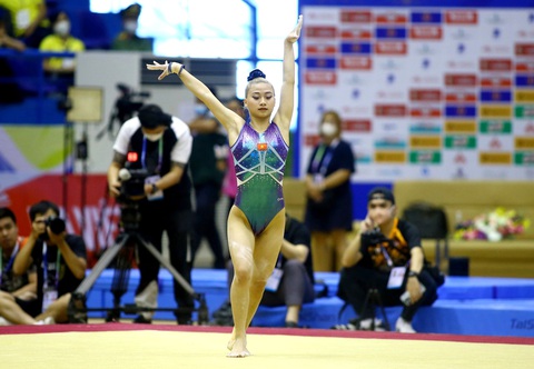 Vụ VĐV tố bị ăn chặn tiền thưởng: Đội tuyển quốc gia và Hà Nội đều có trách nhiệm- Ảnh 1. VĐV Phạm Như Phương tố bị kỷ luật oan và bị ăn chặn tiền thưởng - Ảnh: HOÀNG TÙNG