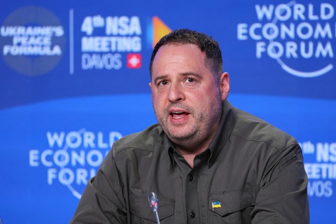Chánh Văn phòng Tổng thống Ukraine Andriy Yermak phát biểu tại họp báo ở Davos, Thụy Sĩ, sau cuộc họp của các cố vấn an ninh quốc gia về Chánh Văn phòng Tổng thống Ukraine Andriy Yermak phát biểu tại họp báo ở Davos, Thụy Sĩ, sau cuộc họp của các cố vấn an ninh quốc gia về