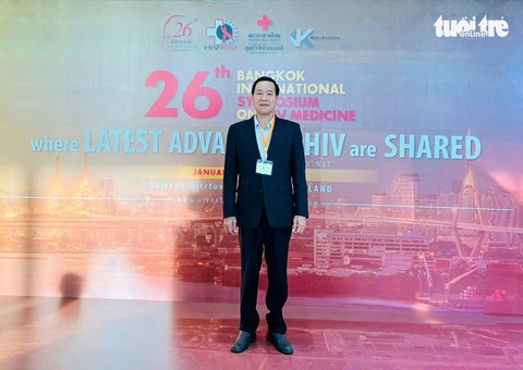 Giám đốc Sở Y tế tỉnh Bình Dương Nguyễn Hồng Chương ủy quyền cho cấp phó điều hành sở trong thời gian dự hội nghị về phòng chống HIV/AIDS tại Thái Lan trong ba ngày từ 17-1 đến 19-1 - Ảnh: NVCC Giám đốc Sở Y tế tỉnh Bình Dương Nguyễn Hồng Chương ủy quyền cho cấp phó điều hành sở trong thời gian dự hội nghị về phòng chống HIV/AIDS tại Thái Lan trong ba ngày từ 17-1 đến 19-1 - Ảnh: NVCC